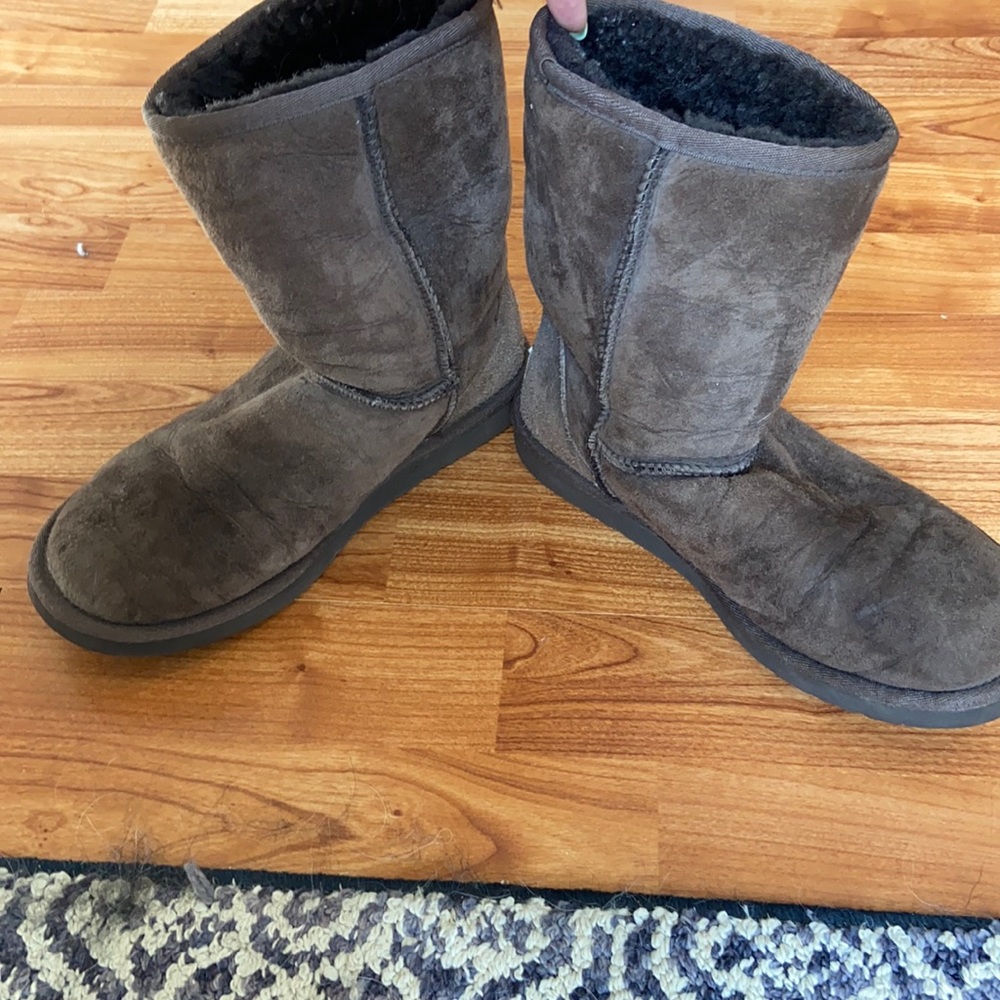 UGG boots - Picture 3 of 10